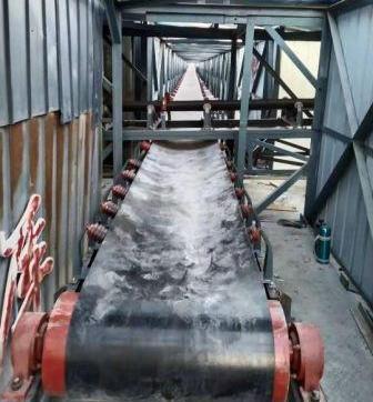 青島皮帶輸送機檢修走廊.jpg 青島皮帶輸送機檢修走廊.jpg